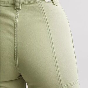 Wall To Wall Cargo Pants (light army green)